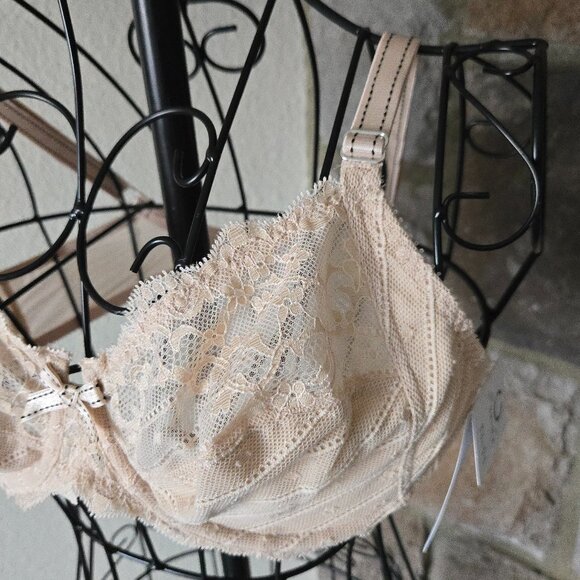 NWT Chantelle Rive Gauche Full Coverage Unlined Underwire Bra - Picture 2 of 8